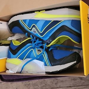 Karhu Men's Strong 4 men's size 8.5 running shoes